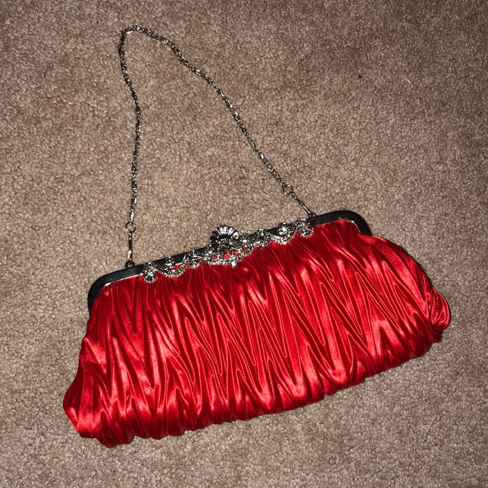 Red Purse